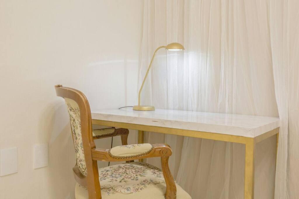 Private In Center Of Apartment Seoul