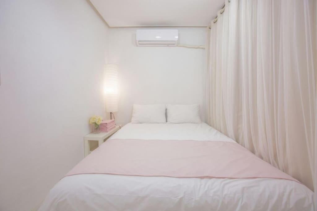Private In Center Of * Seoul
