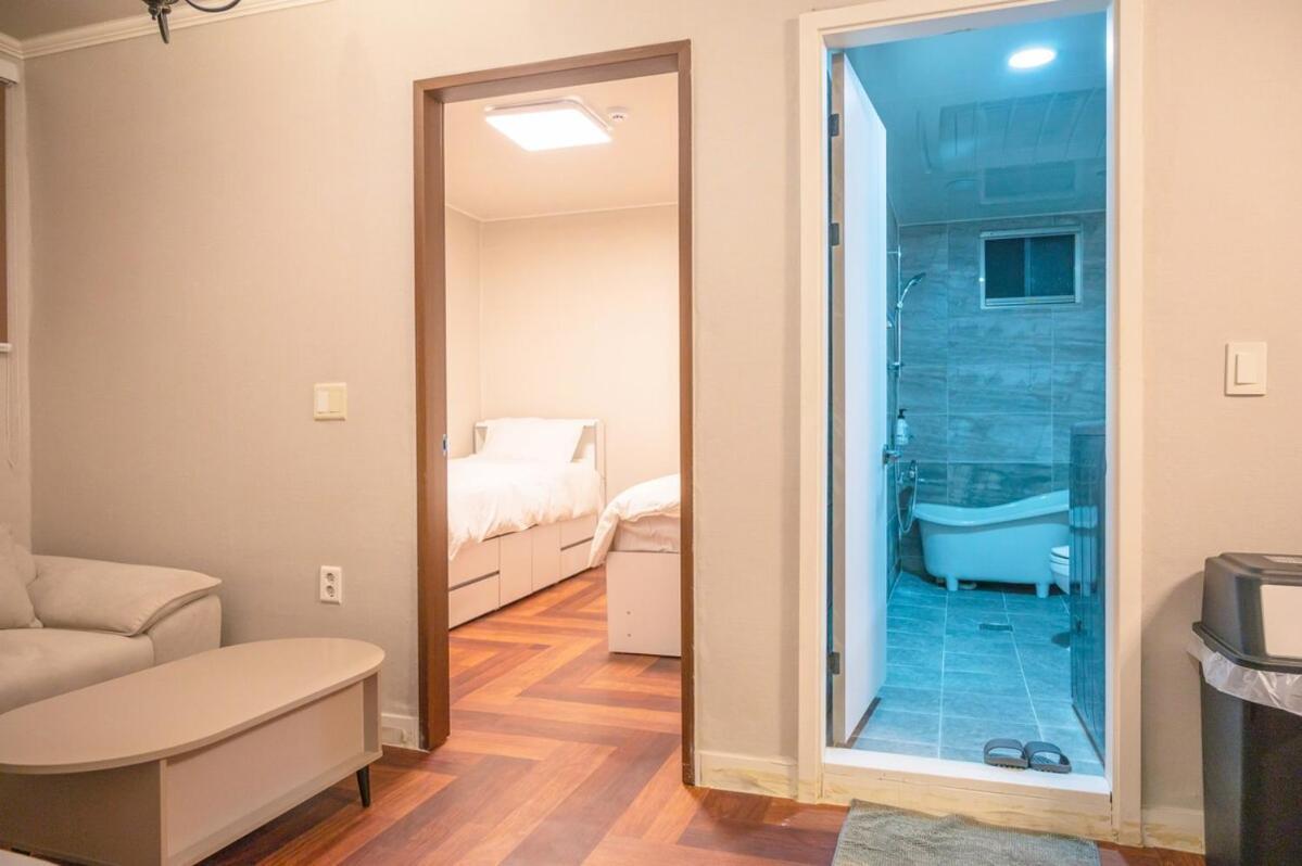 Apartment Private In Center Of *